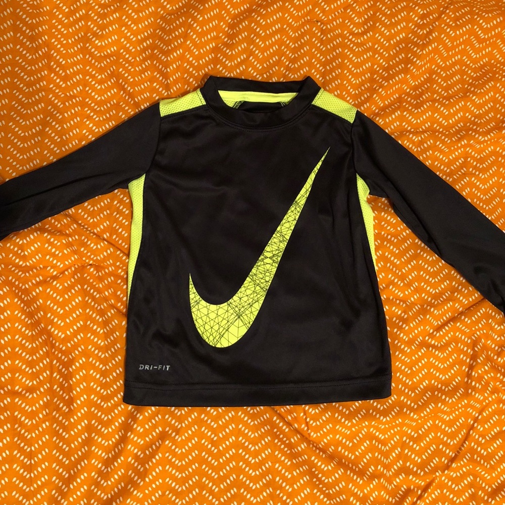 Nike Dri-Fit Long Sleeve